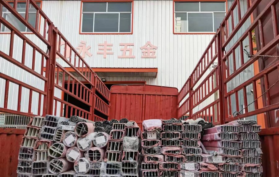 齐河县生物科技公司无尘车间施工发货